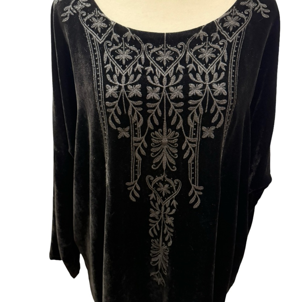 Johnny Was Antonella Velvet Tunic in Black. Size L. EUC - Picture 2 of 11